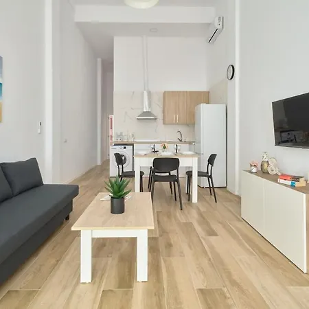 Apartamento Hasta 6 Viajeros, Luz Natural Cocina Equipada *