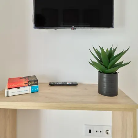 Hasta 6 Viajeros, Luz Natural Cocina Equipada Apartamento *